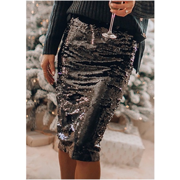 Sequins classic mid length midi skirt wine - Picture 3 of 5